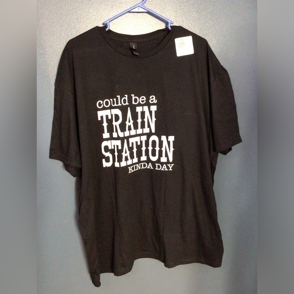 Gildan Dark Brown Crew Neck Short Sleeve T-Shirt (0087)